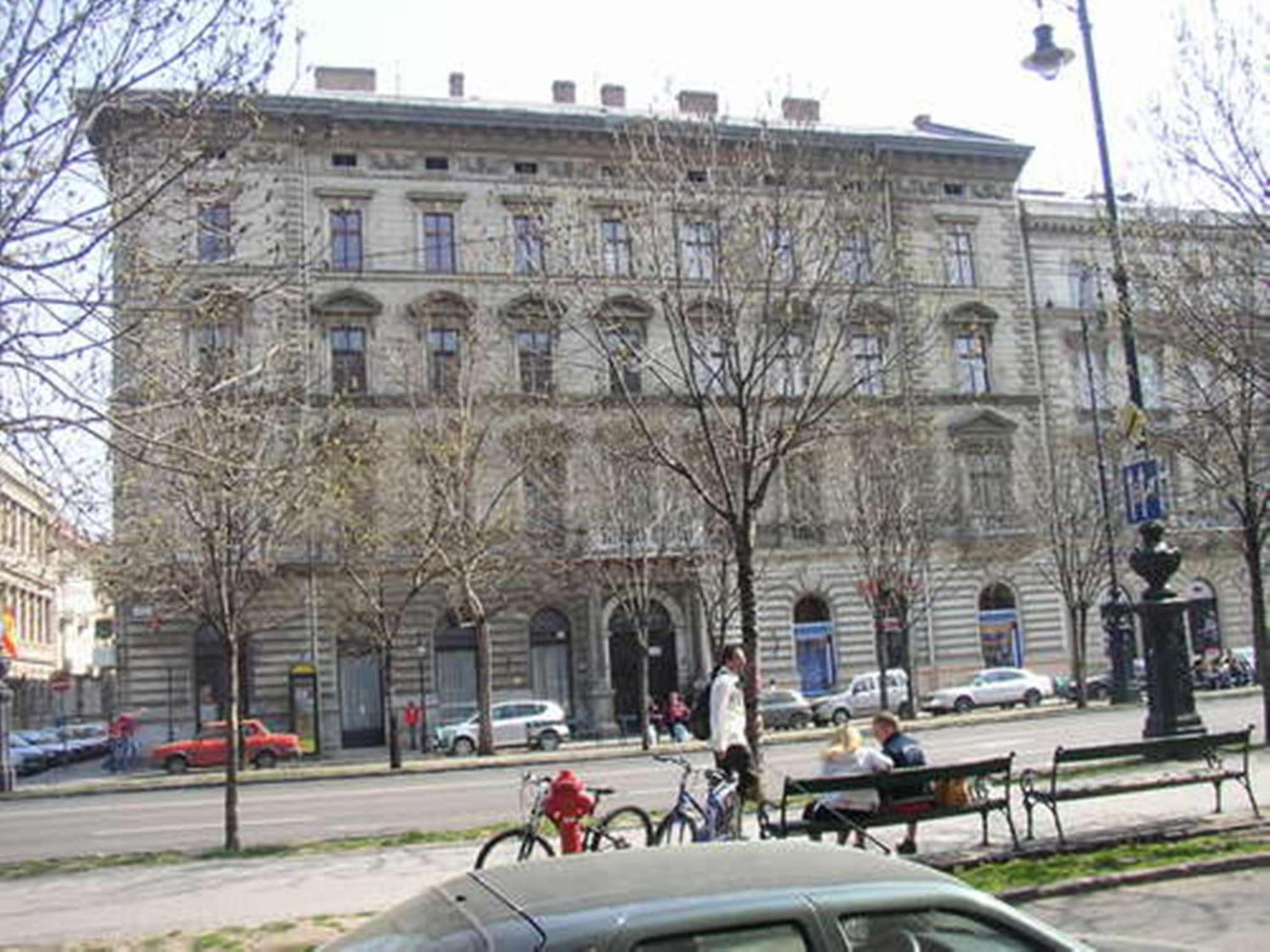 Adagio Hostel 1.0 Oktogon Budapest Exterior photo