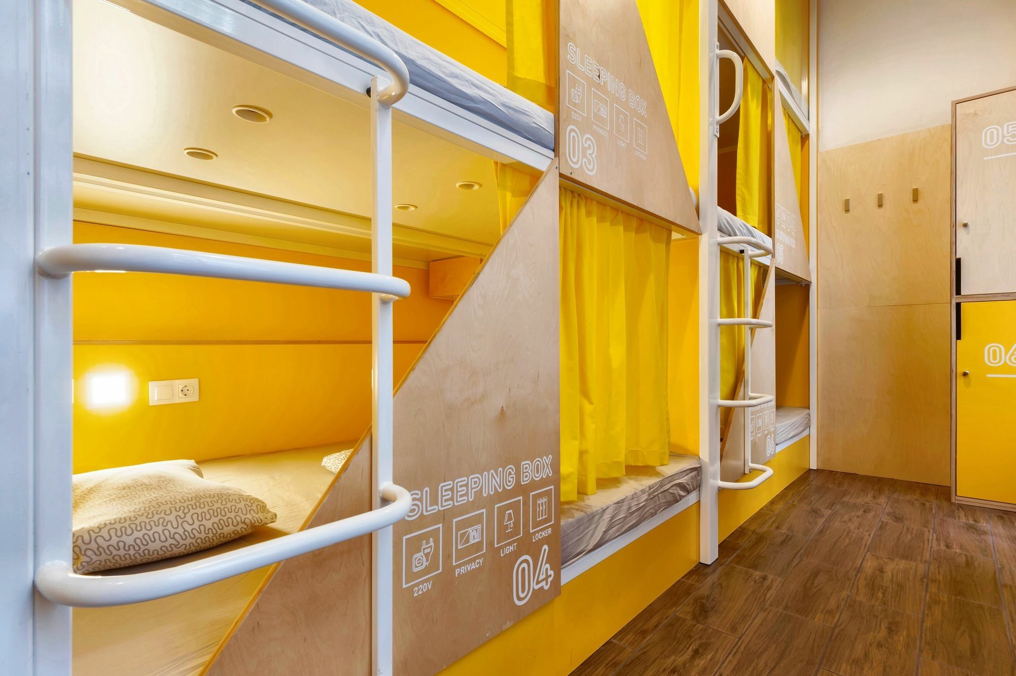 Adagio Hostel 1.0 Oktogon Budapest Exterior photo